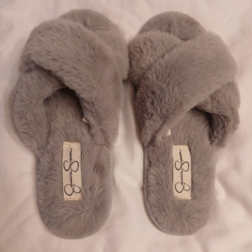 Jessica Simpson Slippers - Picture 2 of 4